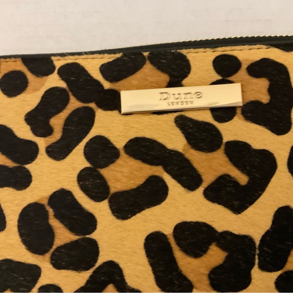 Dune wallet/wristlet in  genuine calf hair leather - Picture 4 of 10